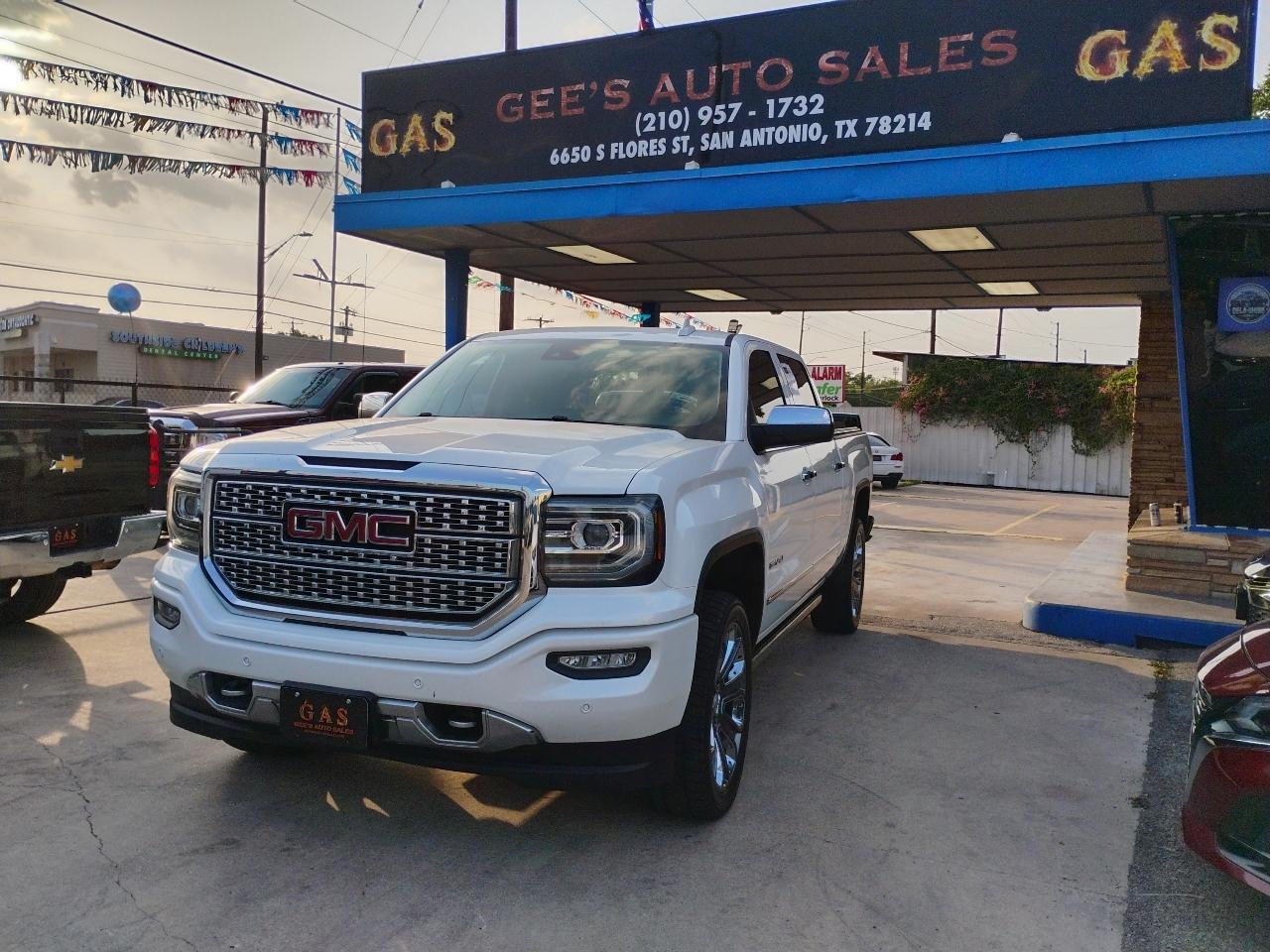 2018 GMC Sierra 1500 Denali Crew Cab Long Box 4WD