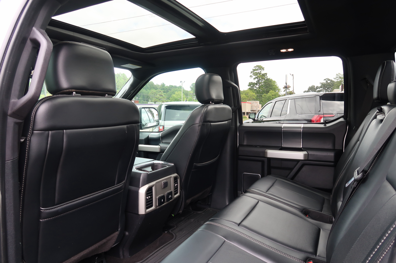 Ford F-150 Lariat 4WD SuperCrew 5.5' Box 2019 Ford F-150 Lariat 4WD SuperCrew 5.5' Box 2019