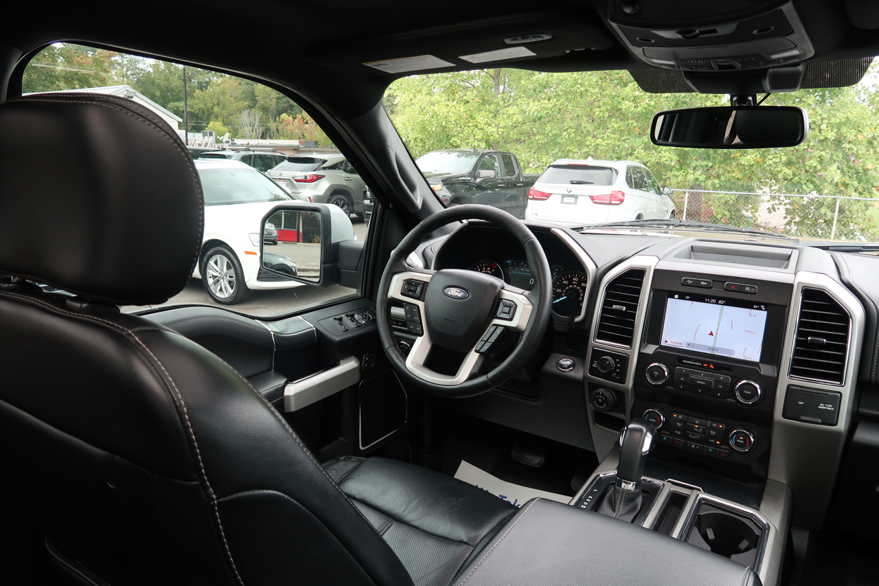 Ford F-150 Lariat 4WD SuperCrew 5.5' Box 2019 Ford F-150 Lariat 4WD SuperCrew 5.5' Box 2019