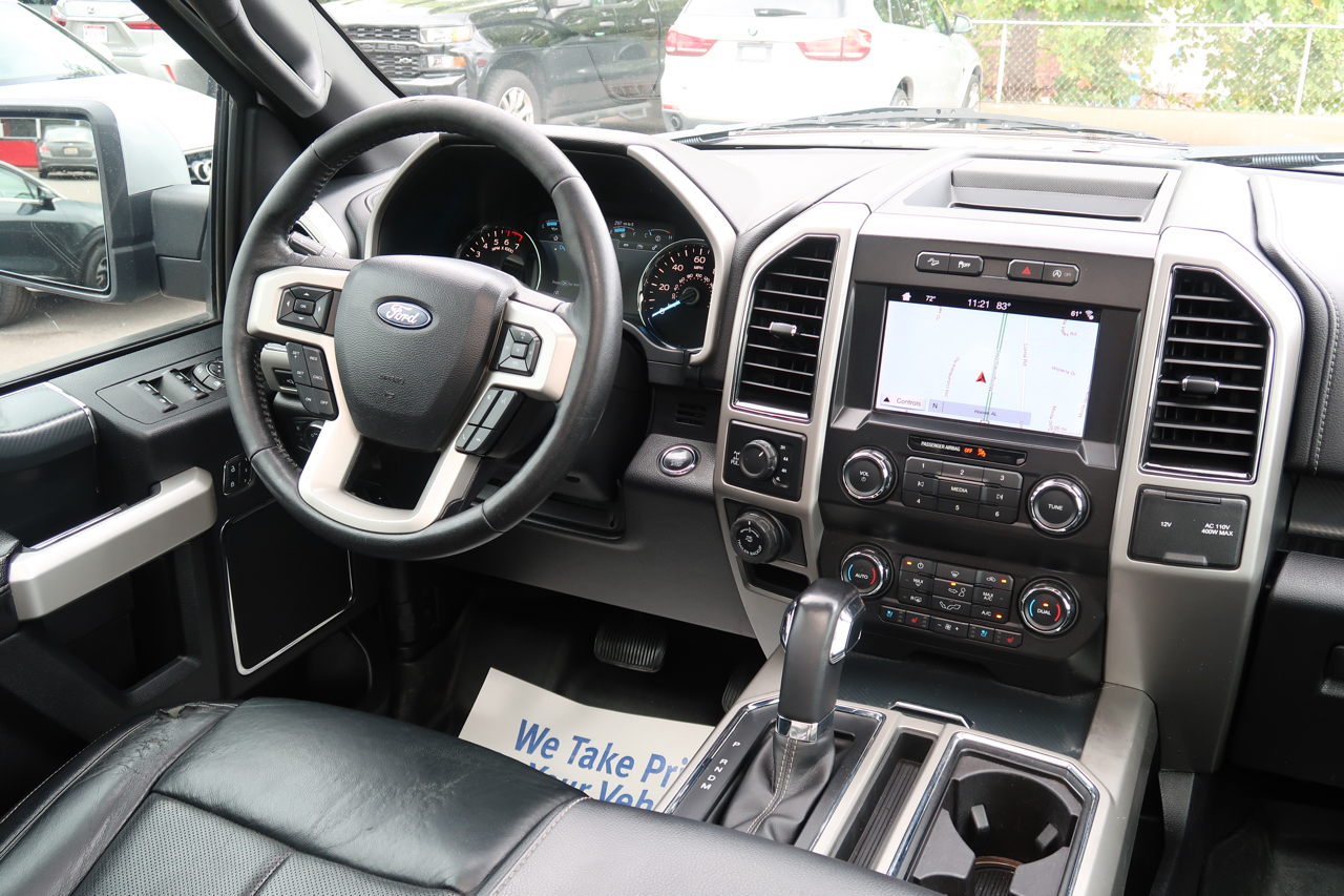 Ford F-150 Lariat 4WD SuperCrew 5.5' Box 2019 Ford F-150 Lariat 4WD SuperCrew 5.5' Box 2019