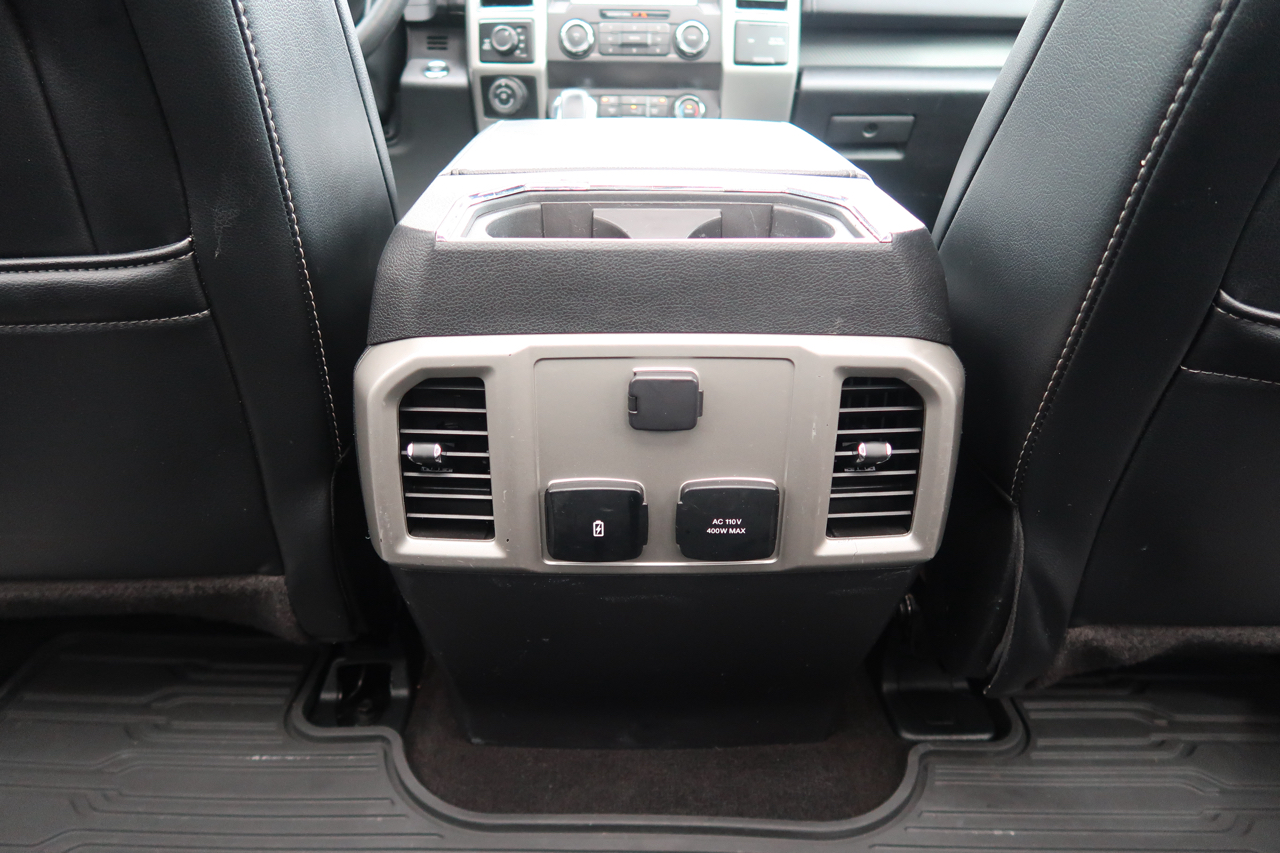 Ford F-150 Lariat 4WD SuperCrew 5.5' Box 2019 Ford F-150 Lariat 4WD SuperCrew 5.5' Box 2019