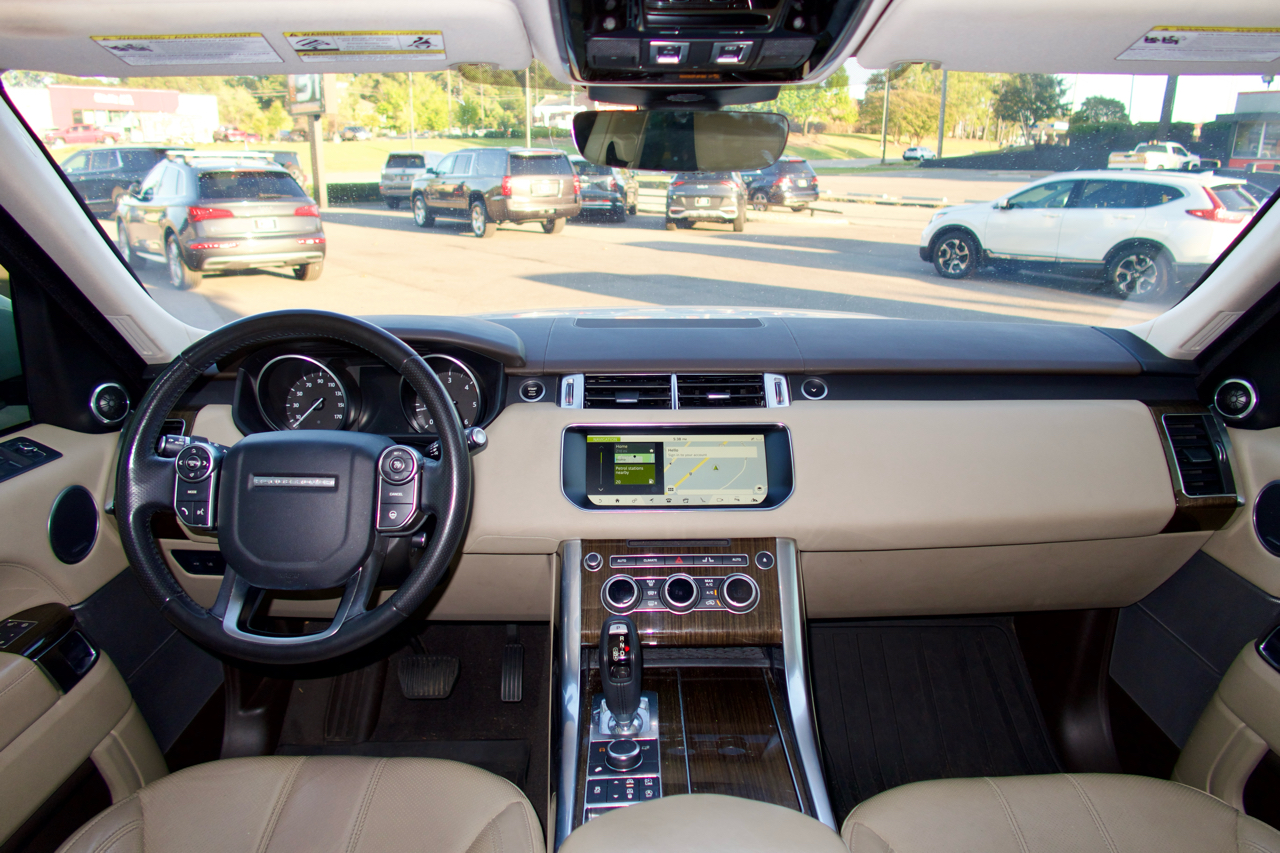 Land Rover Range Rover Sport Td6 Diesel HSE 2017 Land Rover Range Rover Sport Td6 Diesel HSE 2017