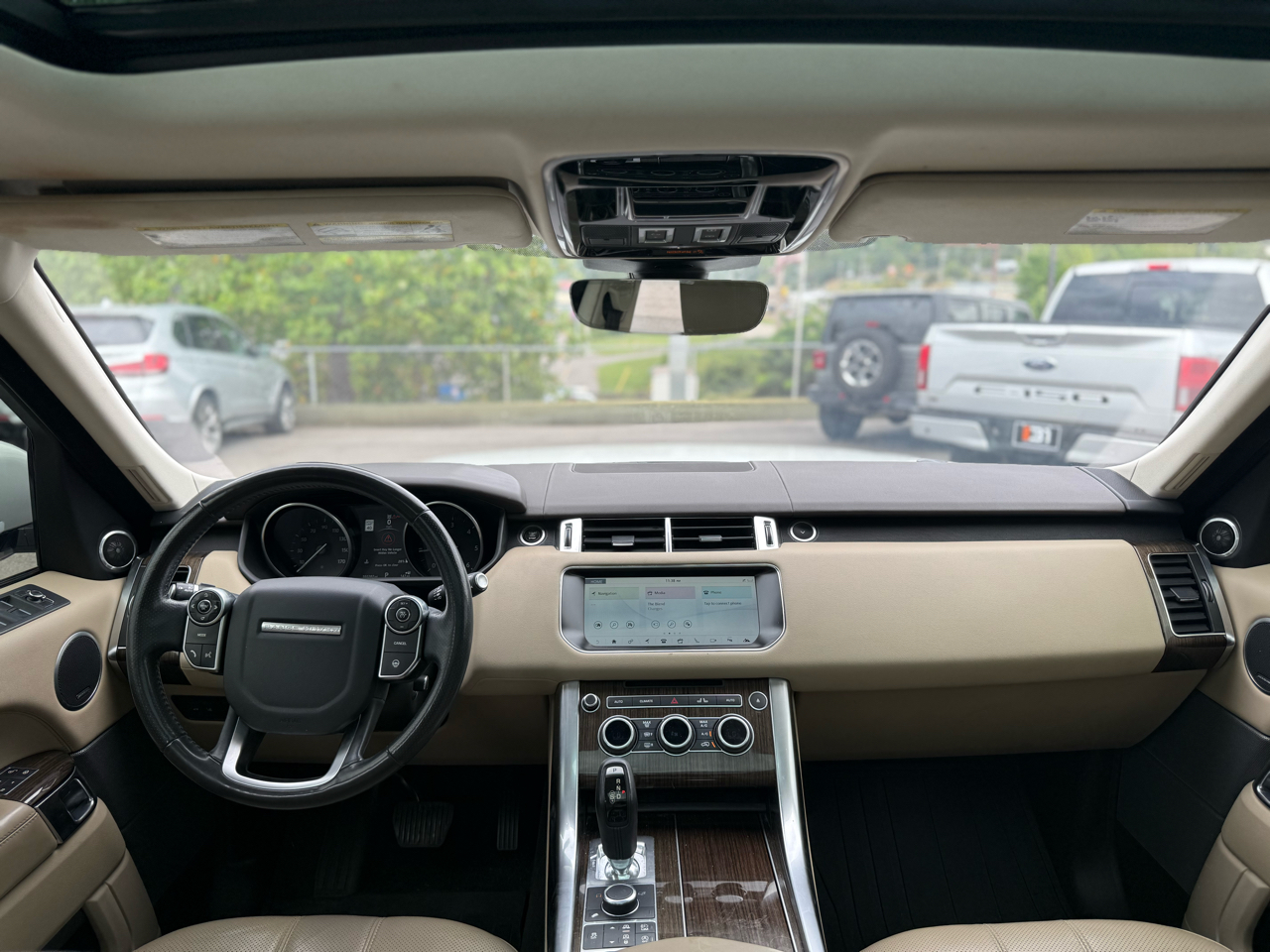 Land Rover Range Rover Sport Td6 Diesel HSE 2017 Land Rover Range Rover Sport Td6 Diesel HSE 2017