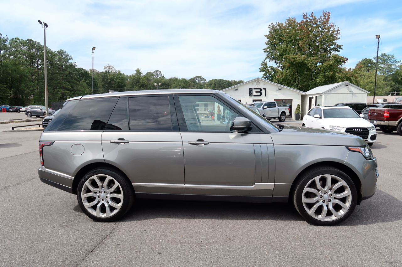 2017 Land Rover Range Rover SuperCharged HSE photo 3