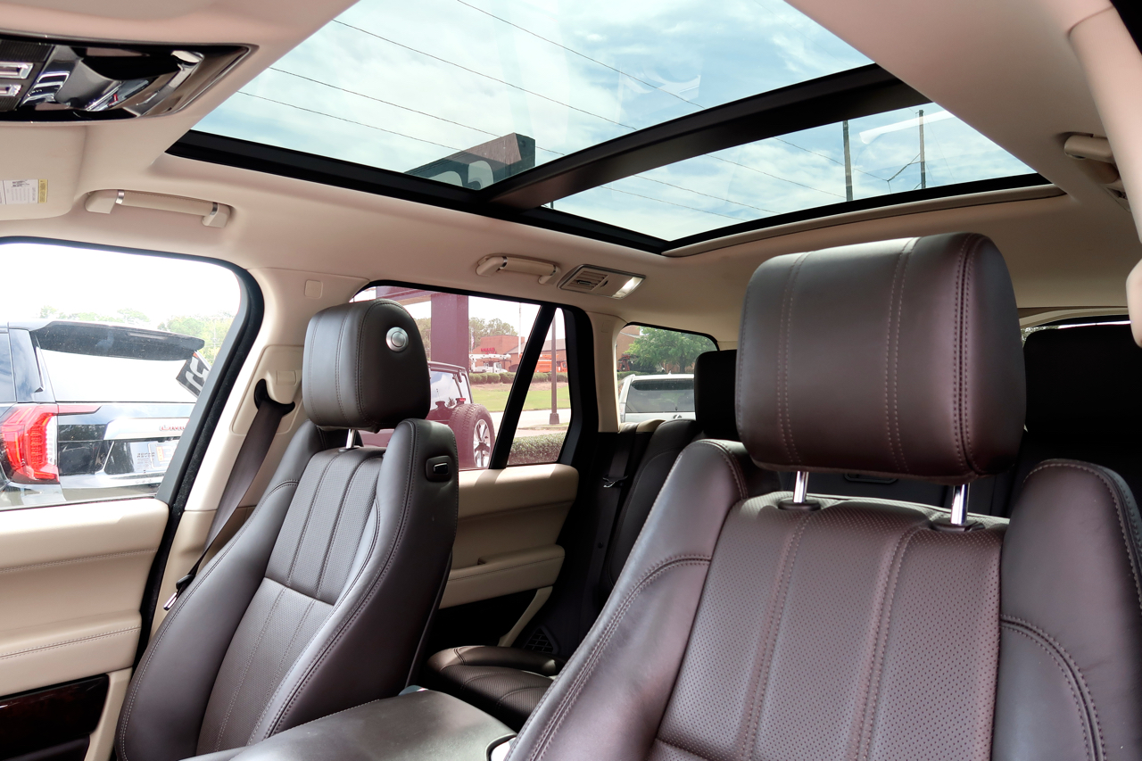 Land Rover Range Rover V6 Supercharged HSE SWB 2017 Land Rover Range Rover V6 Supercharged HSE SWB 2017