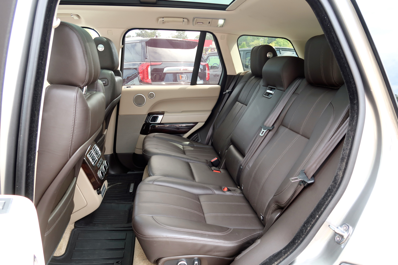 Land Rover Range Rover V6 Supercharged HSE SWB 2017 Land Rover Range Rover V6 Supercharged HSE SWB 2017