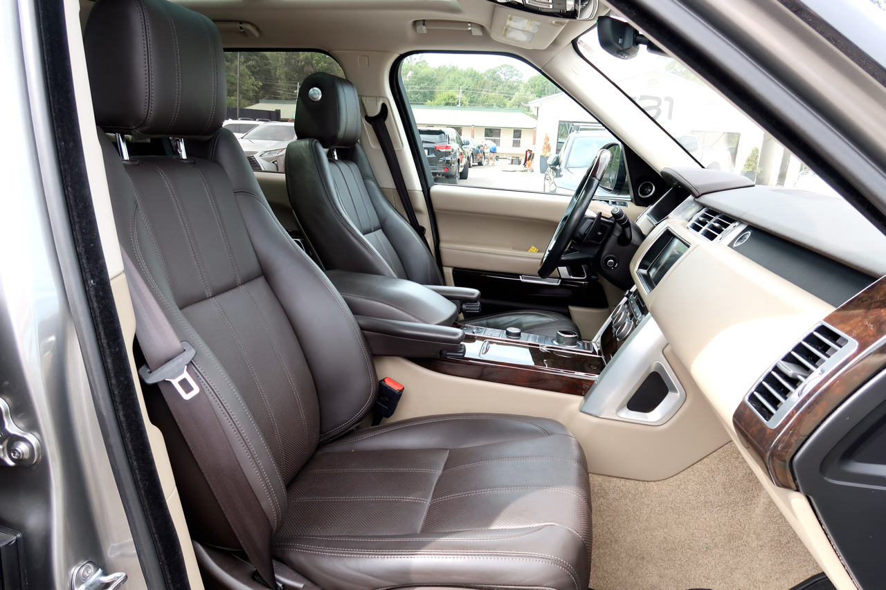 Land Rover Range Rover V6 Supercharged HSE SWB 2017 Land Rover Range Rover V6 Supercharged HSE SWB 2017