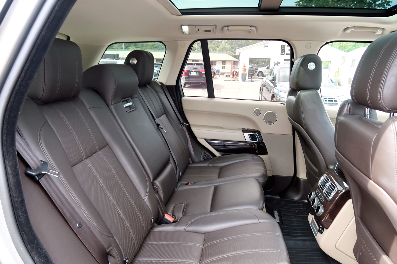 Land Rover Range Rover V6 Supercharged HSE SWB 2017 Land Rover Range Rover V6 Supercharged HSE SWB 2017