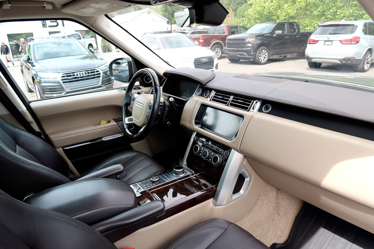 Land Rover Range Rover V6 Supercharged HSE SWB 2017 Land Rover Range Rover V6 Supercharged HSE SWB 2017