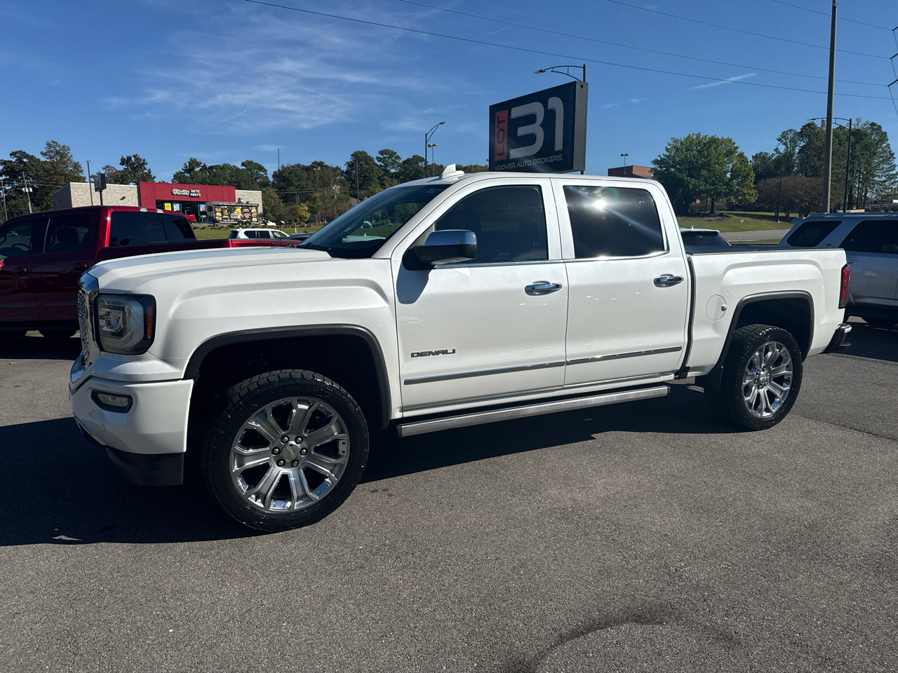GMC Sierra 1500 4WD Crew Cab 143.5" Denali 2018 GMC Sierra 1500 4WD Crew Cab 143.5" Denali 2018