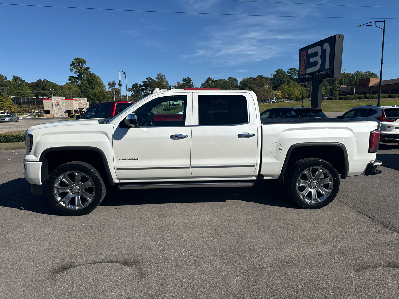 GMC Sierra 1500 4WD Crew Cab 143.5" Denali 2018 GMC Sierra 1500 4WD Crew Cab 143.5" Denali 2018