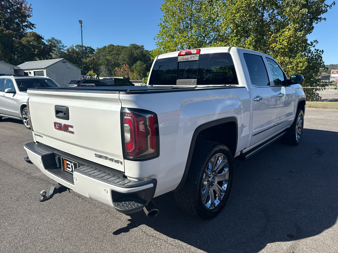 GMC Sierra 1500 4WD Crew Cab 143.5" Denali 2018 GMC Sierra 1500 4WD Crew Cab 143.5" Denali 2018