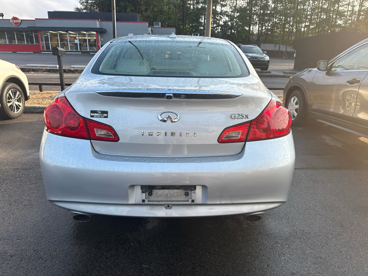 Infiniti G25 Sedan 4dr x AWD 2011 Infiniti G25 Sedan 4dr x AWD 2011