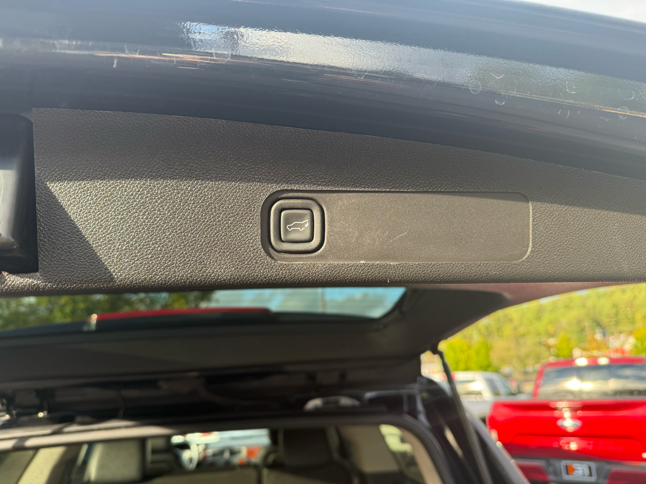 Chevrolet Suburban 2WD 4dr 1500 LT 2013 Chevrolet Suburban 2WD 4dr 1500 LT 2013