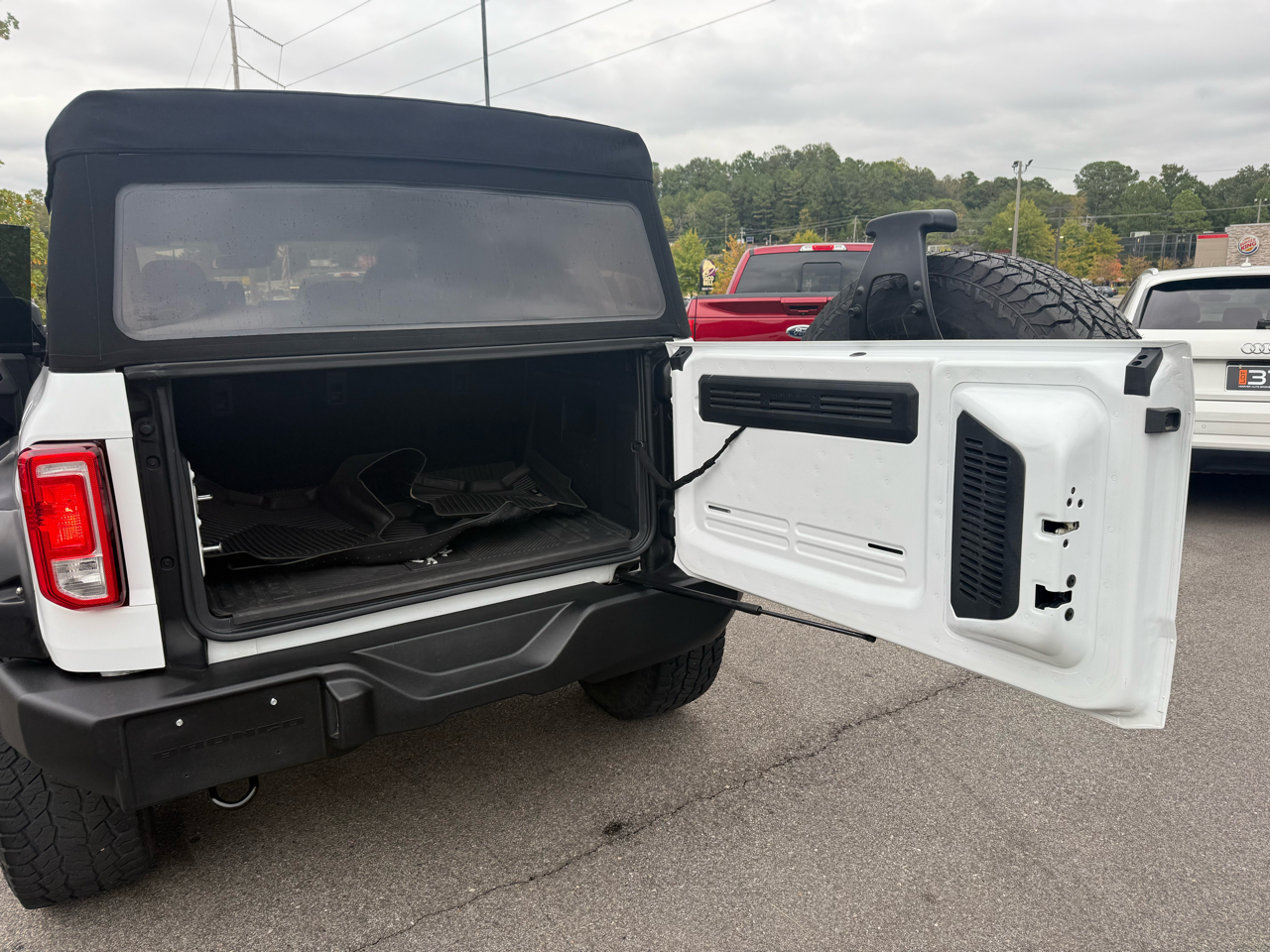 Ford Bronco Black Diamond 4 Door 4x4 2021 Ford Bronco Black Diamond 4 Door 4x4 2021