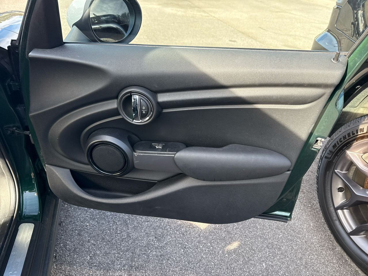 MINI Cooper Hardtop 4 Door 4dr HB 2016