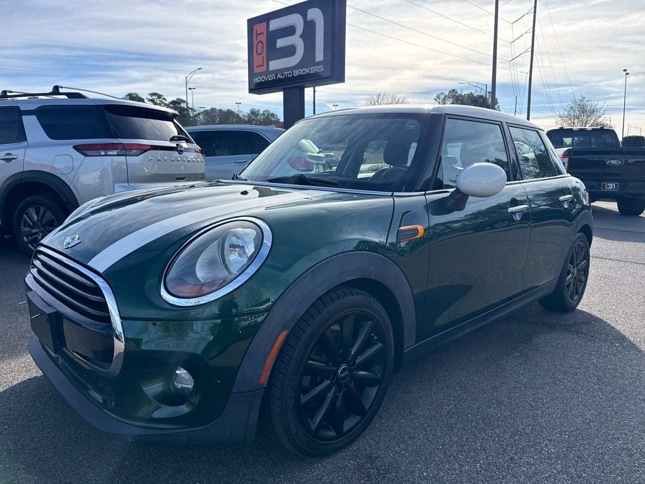 MINI Cooper Hardtop 4 Door 4dr HB 2016