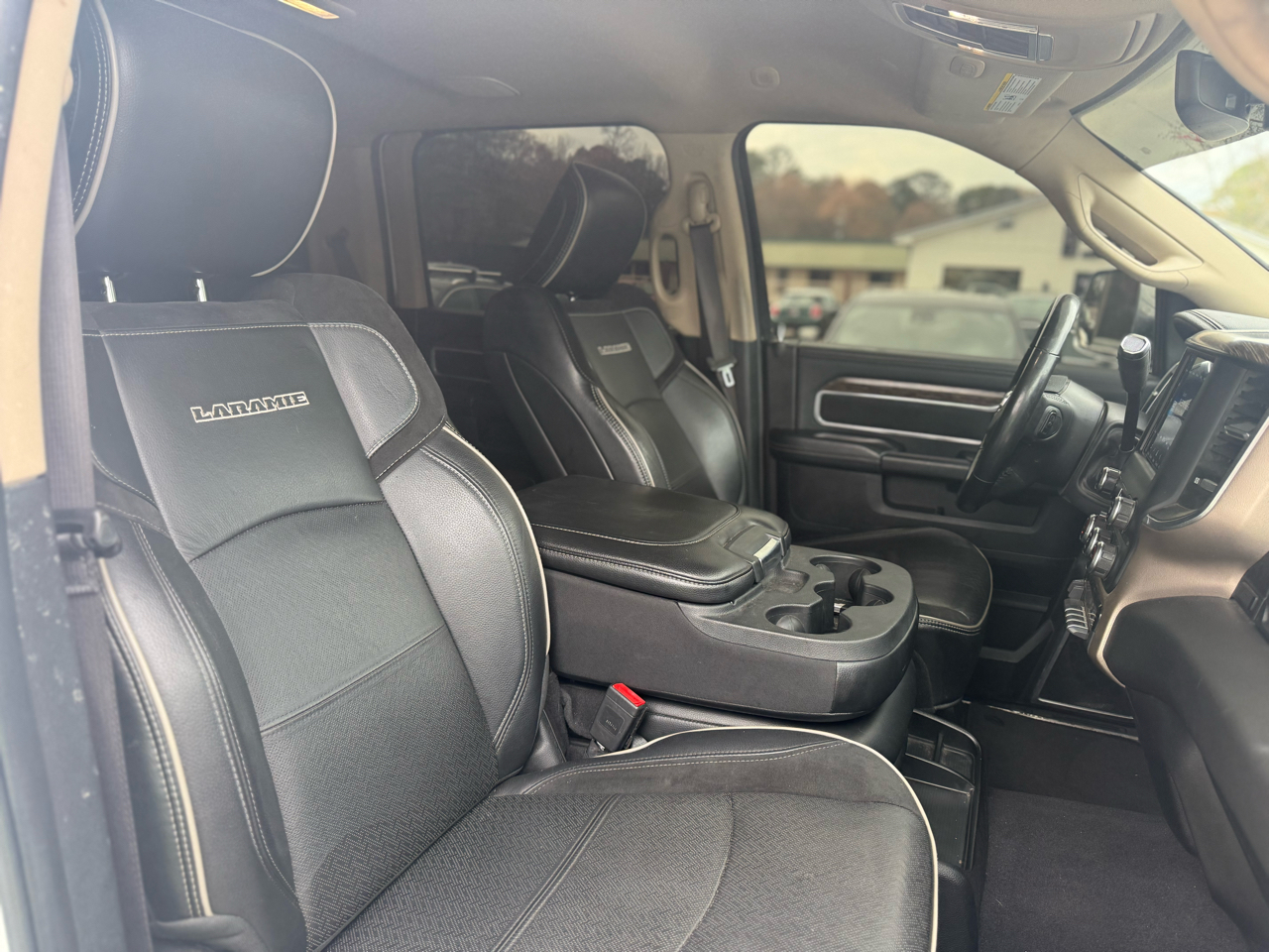 RAM 2500 Laramie 4x4 Crew Cab 6'4" Box 2021