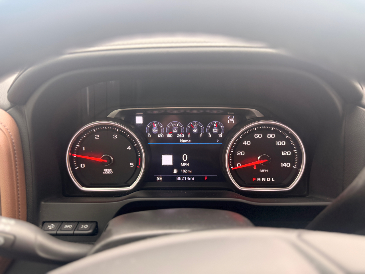 Chevrolet Silverado 2500HD 4WD Crew Cab 159" High Country 2023