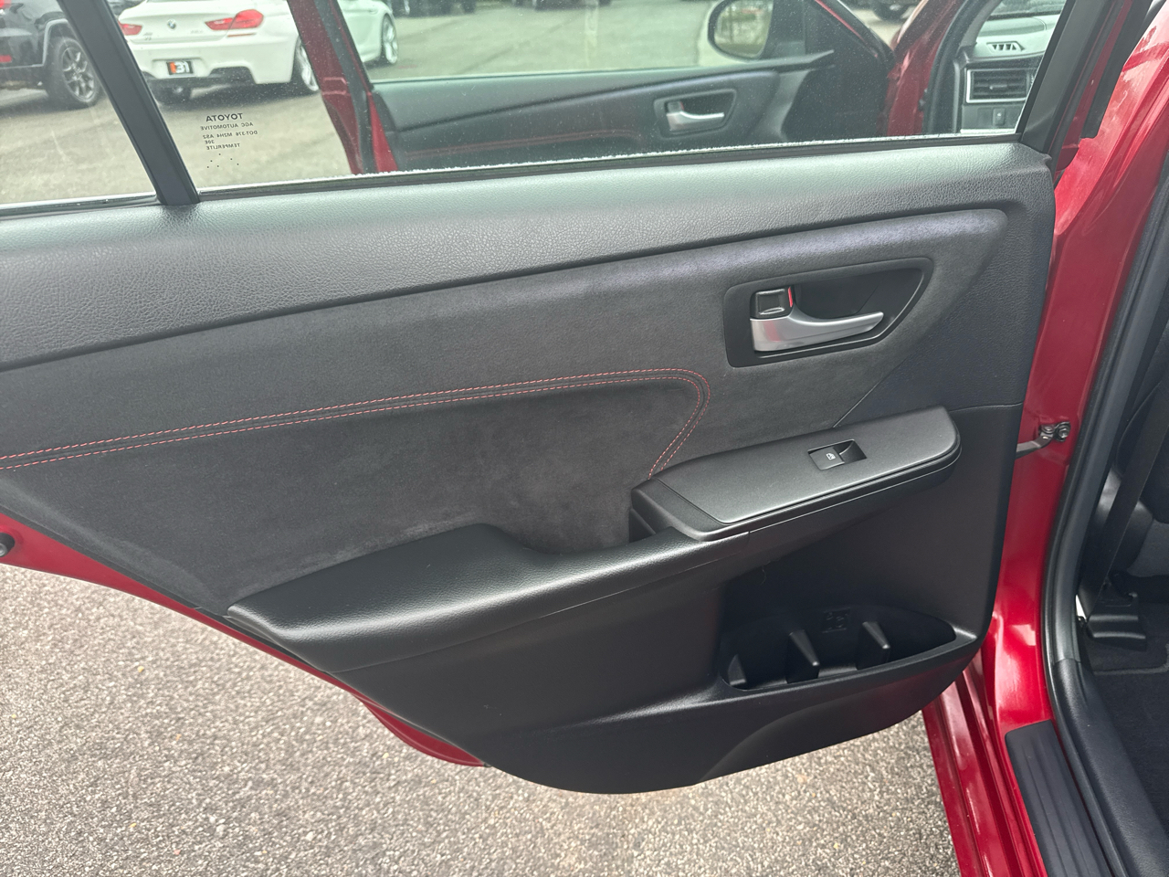 Toyota Camry 4dr Sdn V6 Auto XSE (Natl) 2015