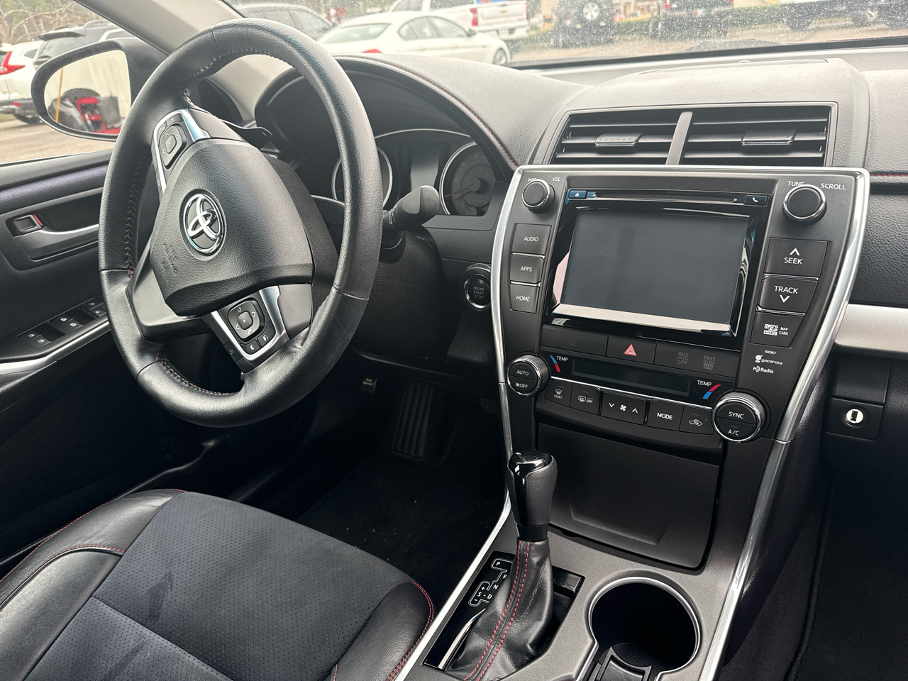 Toyota Camry 4dr Sdn V6 Auto XSE (Natl) 2015