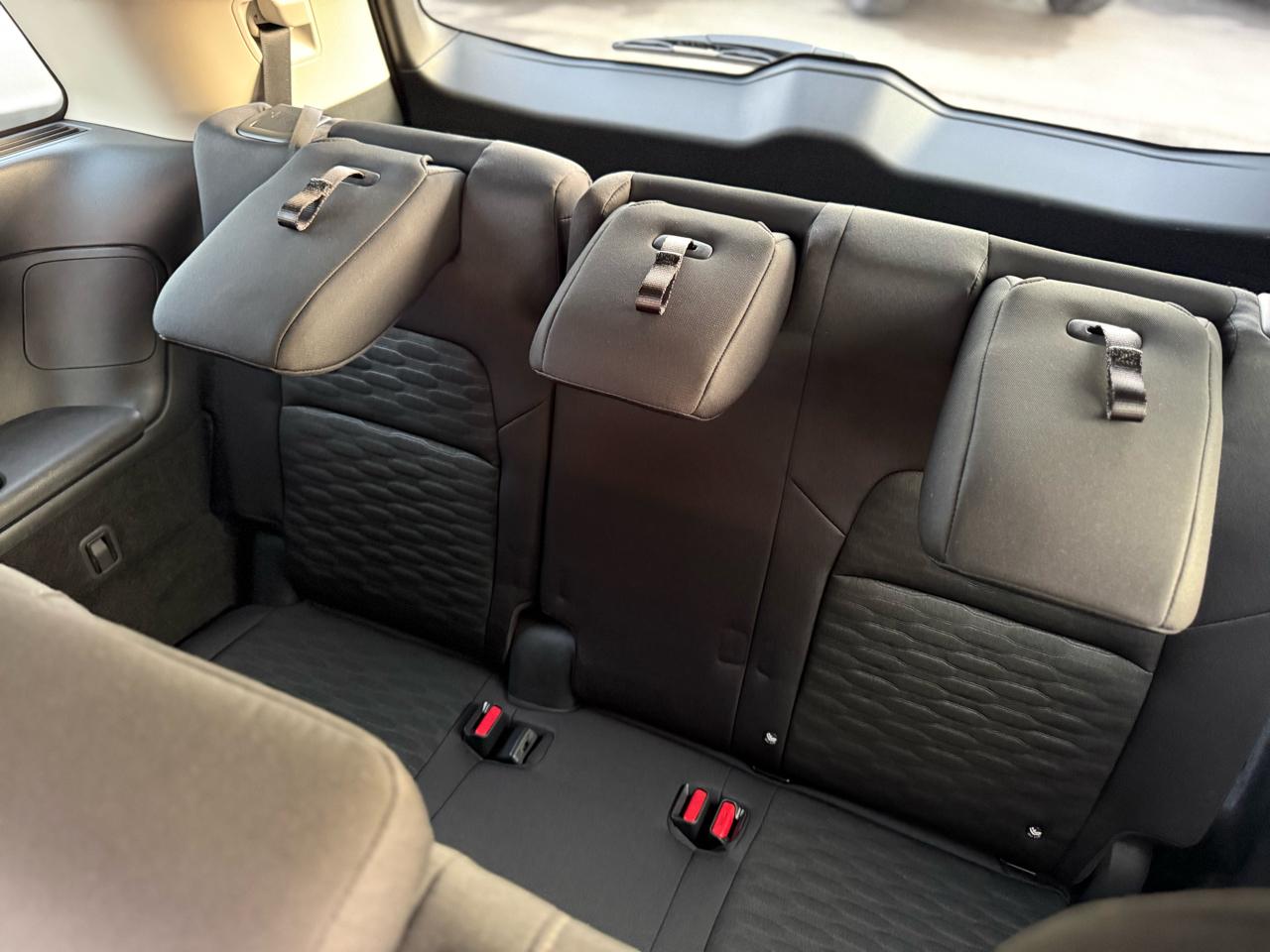 Nissan Pathfinder SV 2WD 2024