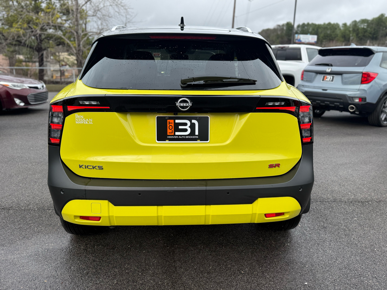 Nissan Kicks SR FWD 2025