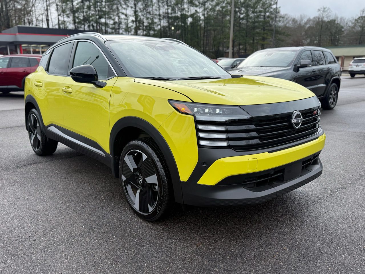 Nissan Kicks SR FWD 2025