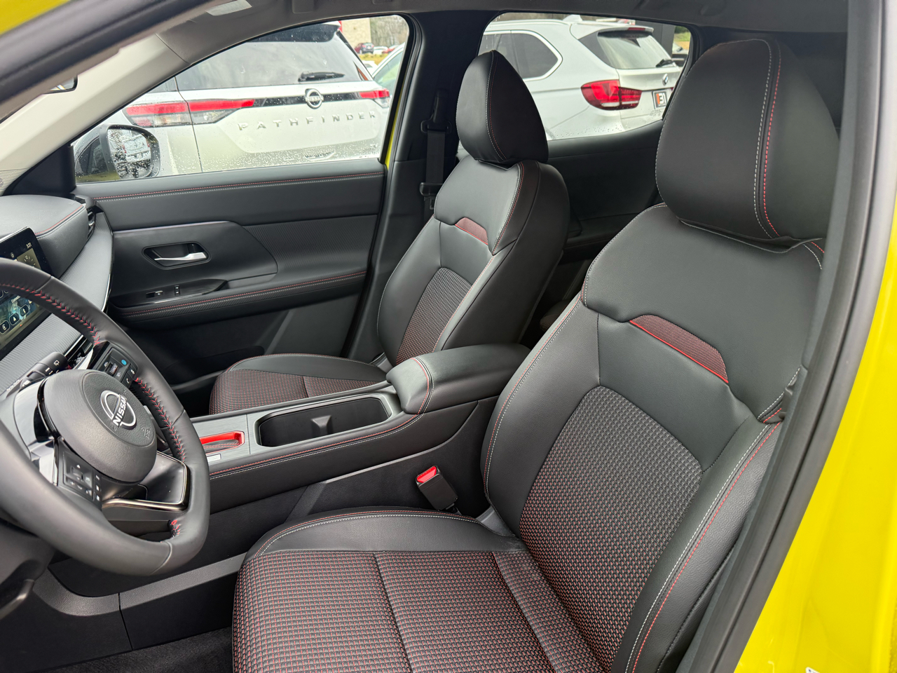 Nissan Kicks SR FWD 2025