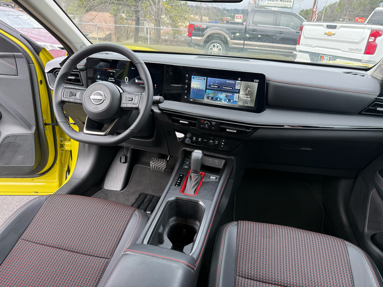 Nissan Kicks SR FWD 2025