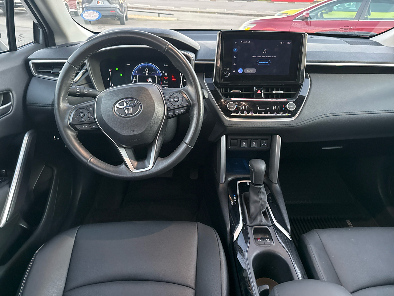 Toyota Corolla Cross XLE 2WD (Natl) 2023