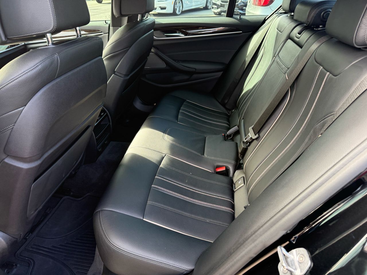 BMW 5 Series 540i Sedan 2019