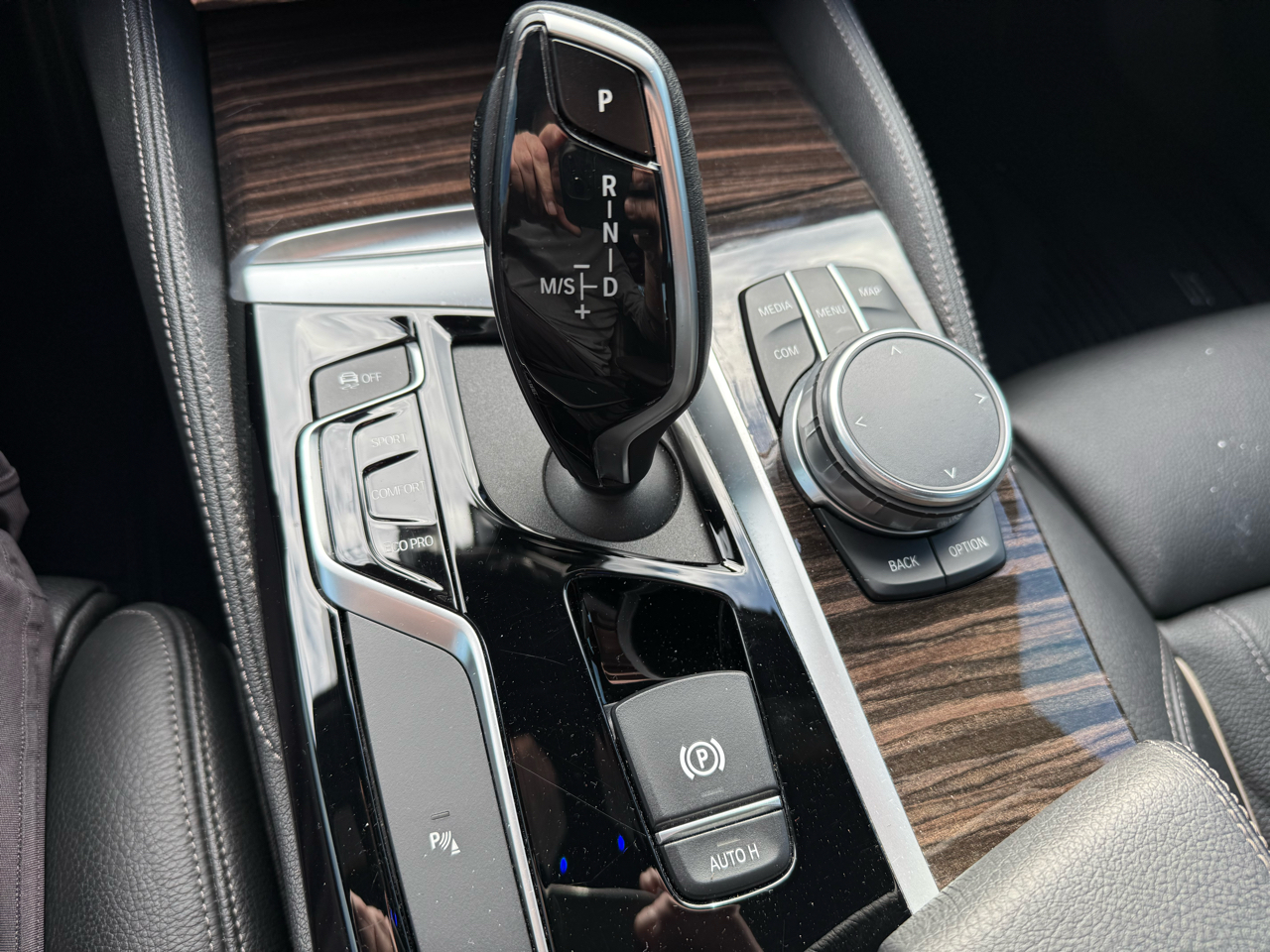 BMW 5 Series 540i Sedan 2019