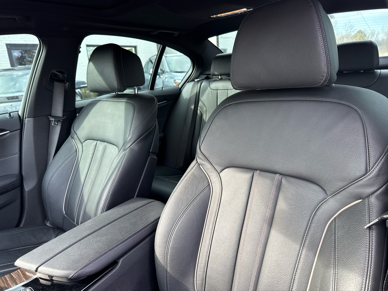 BMW 5 Series 540i Sedan 2019