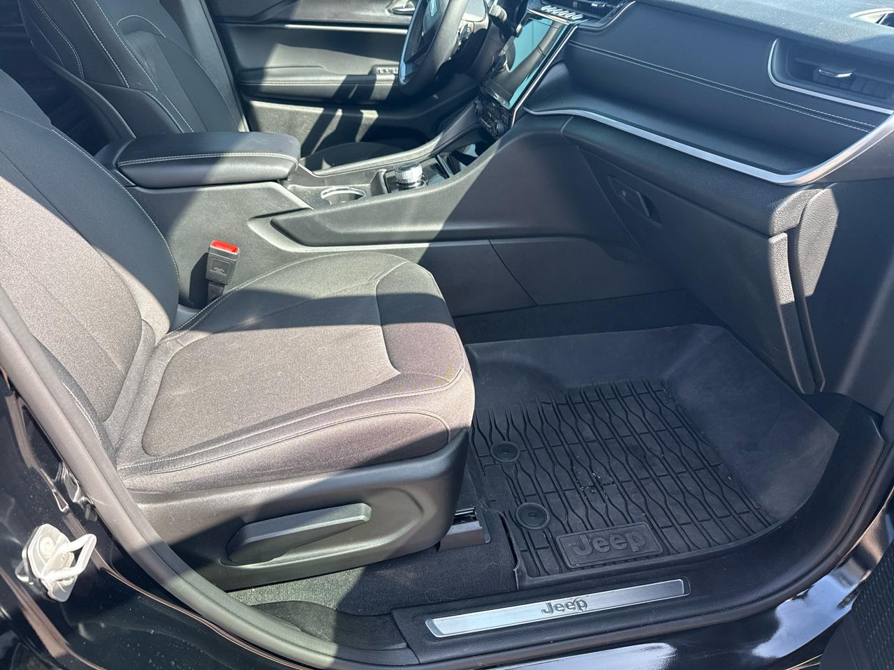 Jeep Grand Cherokee Laredo X 4x4 2025