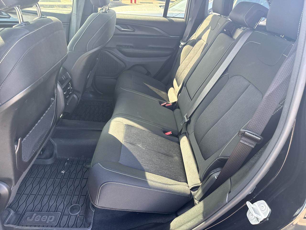 Jeep Grand Cherokee Laredo X 4x4 2025