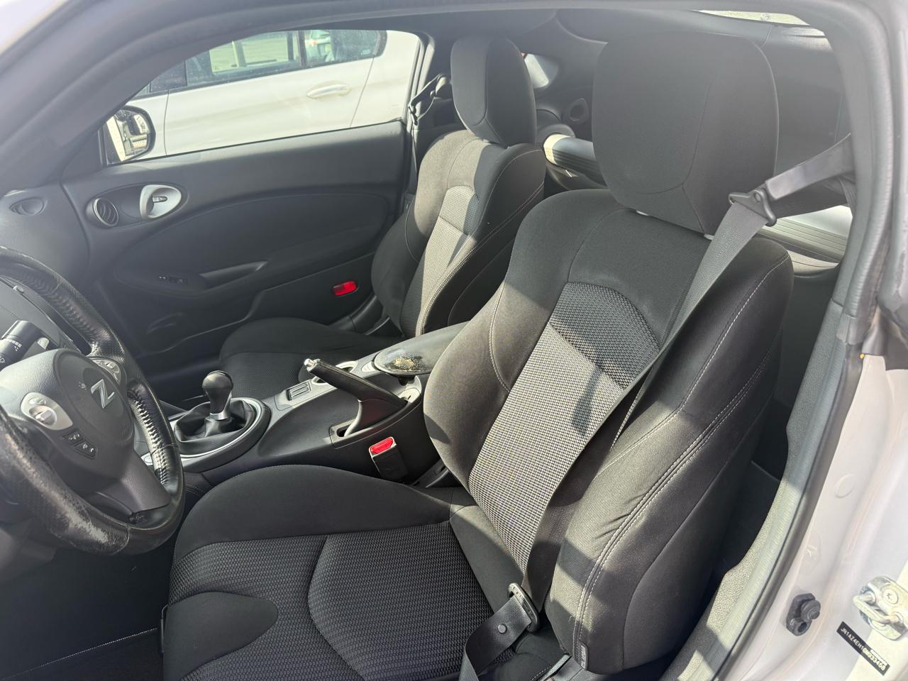 Nissan 370Z 2dr Cpe Manual Sport 2016