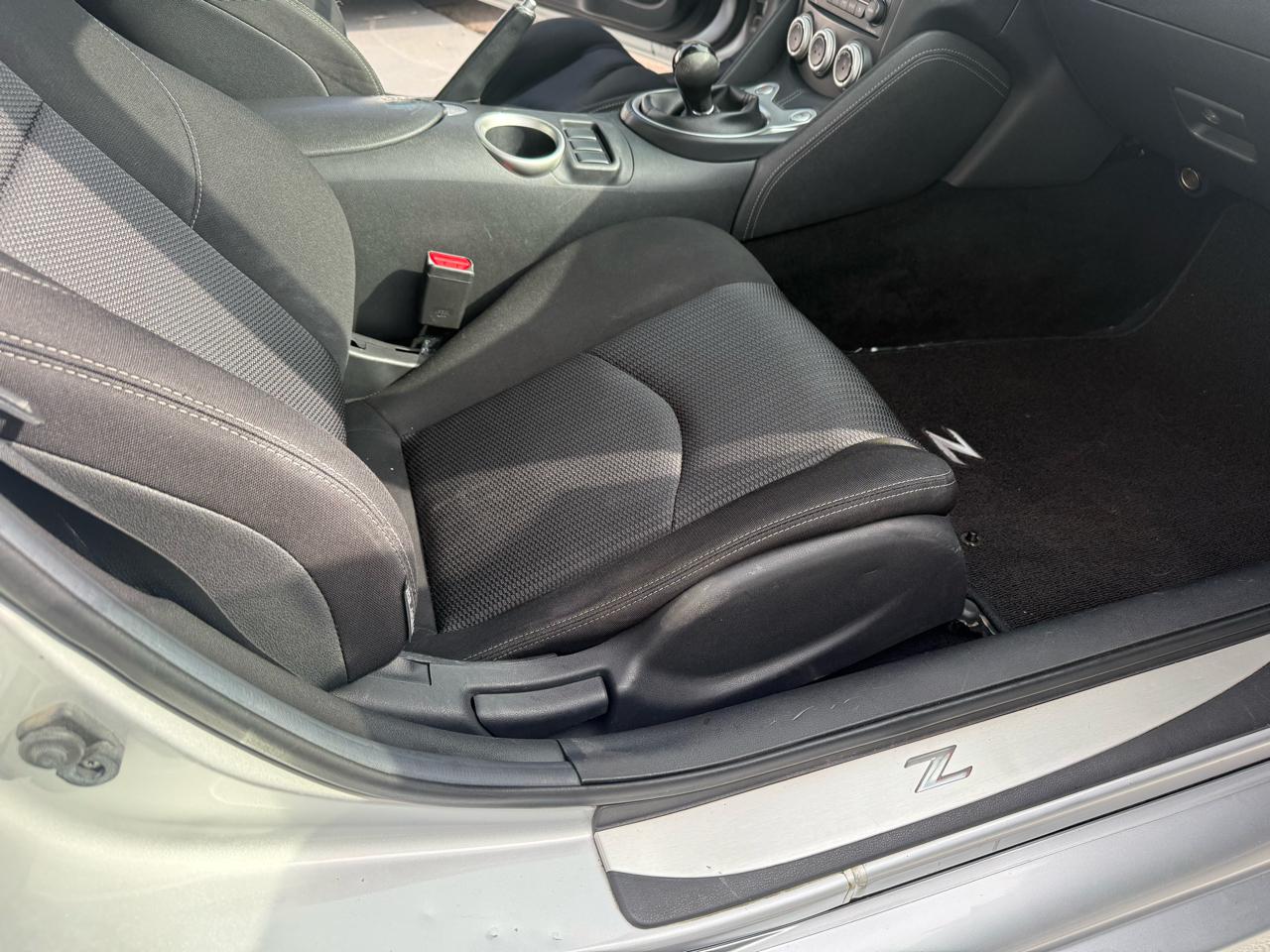 Nissan 370Z 2dr Cpe Manual Sport 2016