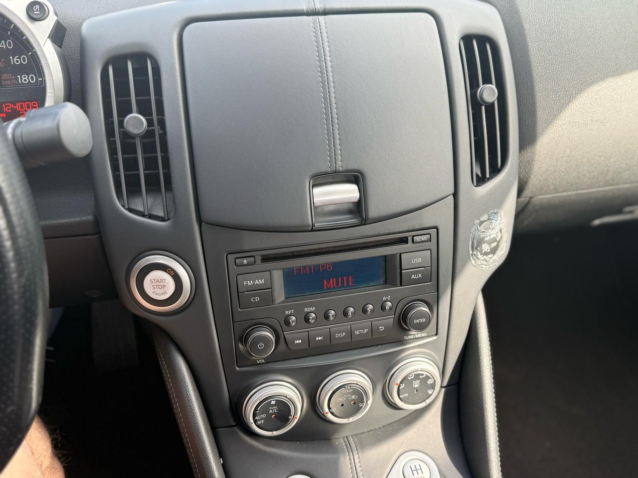 Nissan 370Z 2dr Cpe Manual Sport 2016