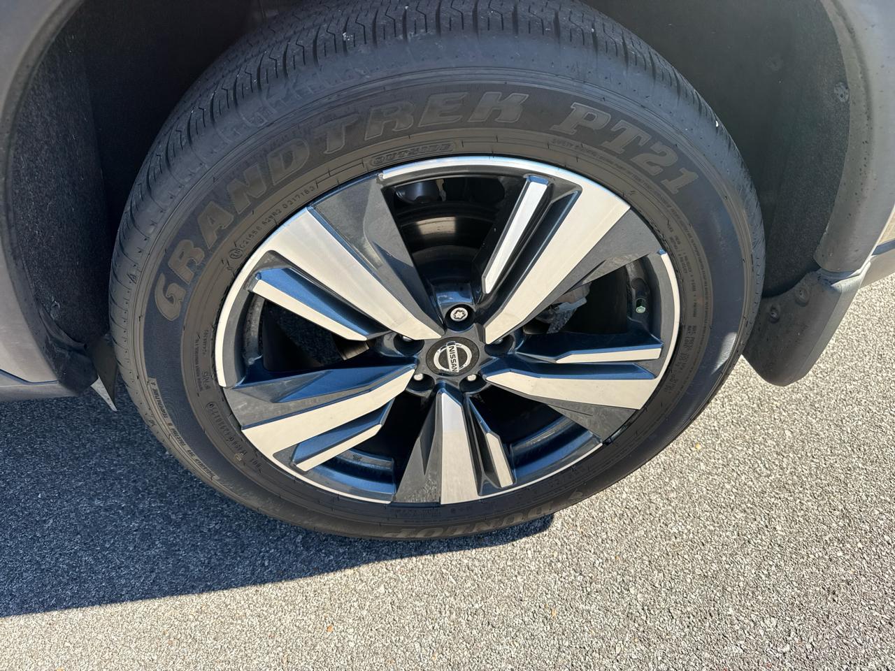 Nissan Rogue FWD SL 2021