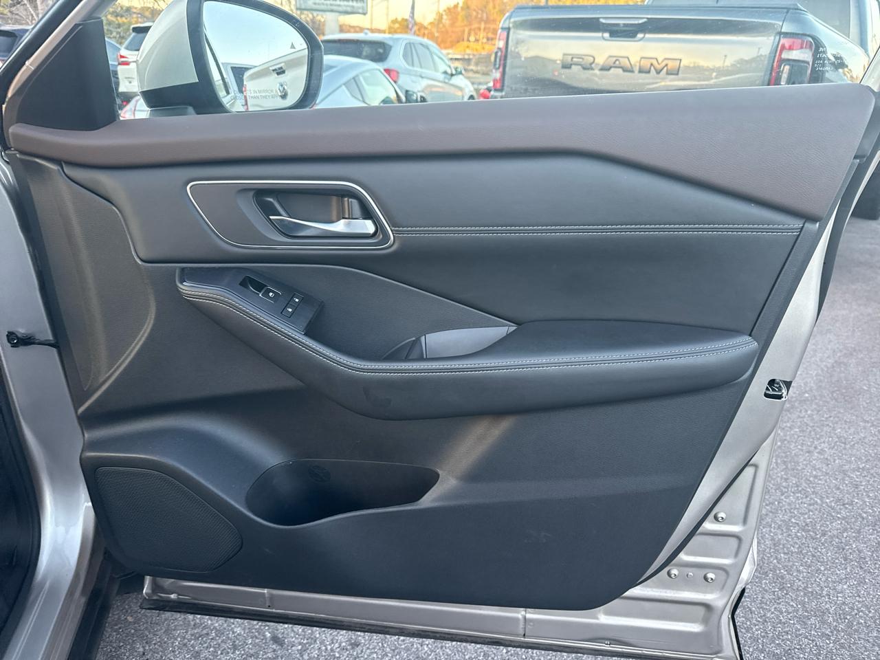 Nissan Rogue FWD SL 2021