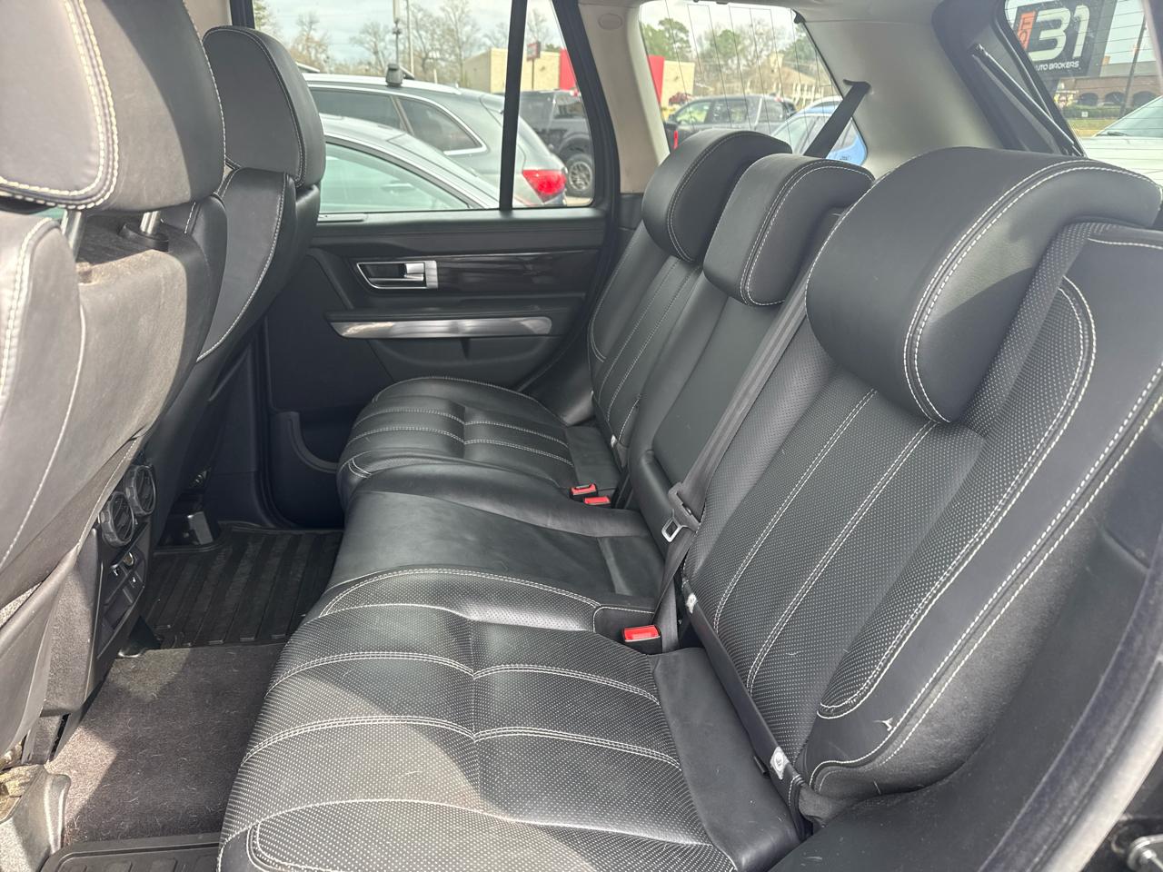 Land Rover Range Rover Sport 4WD 4dr HSE LUX 2011