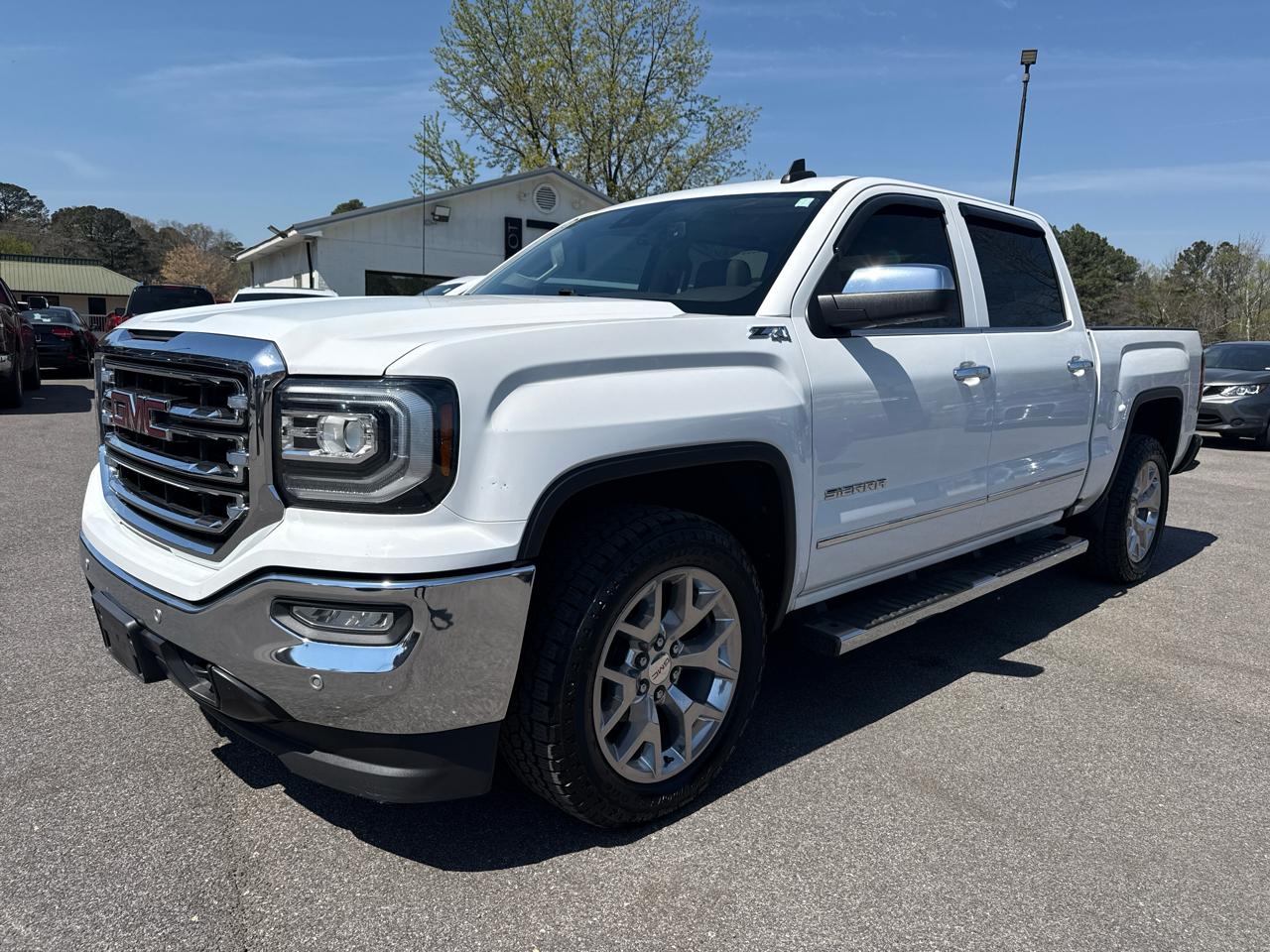 2018 GMC Sierra 1500 SLT Crew Cab 4WD SWB