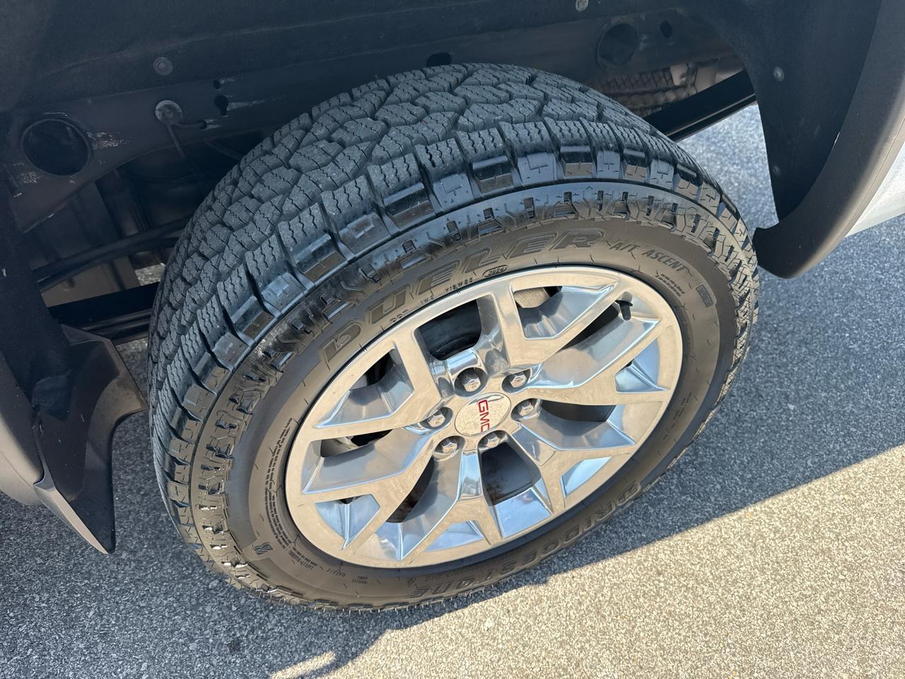 GMC Sierra 1500 SLT Crew Cab 4WD SWB 2018