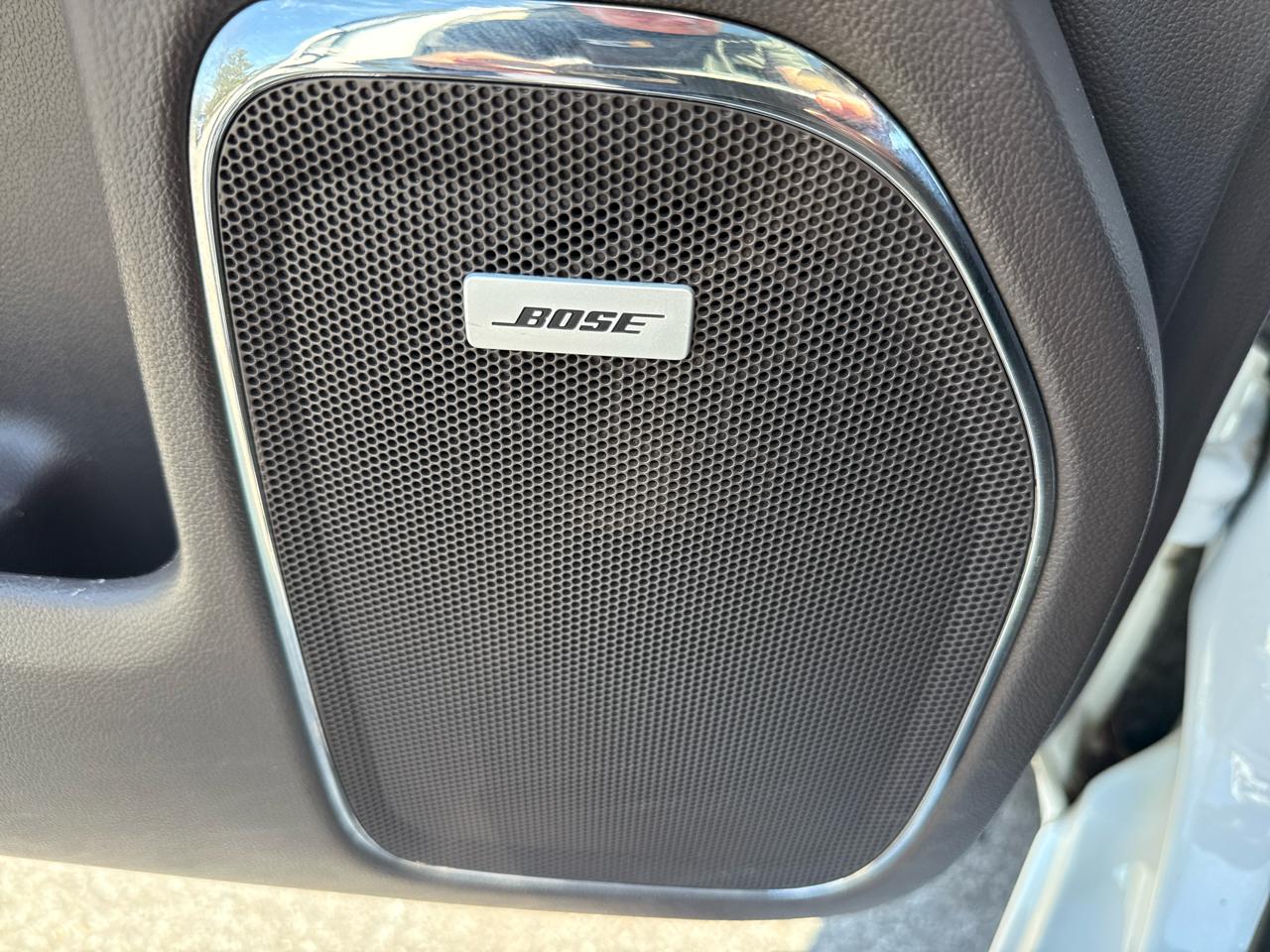 GMC Sierra 1500 SLT Crew Cab 4WD SWB 2018