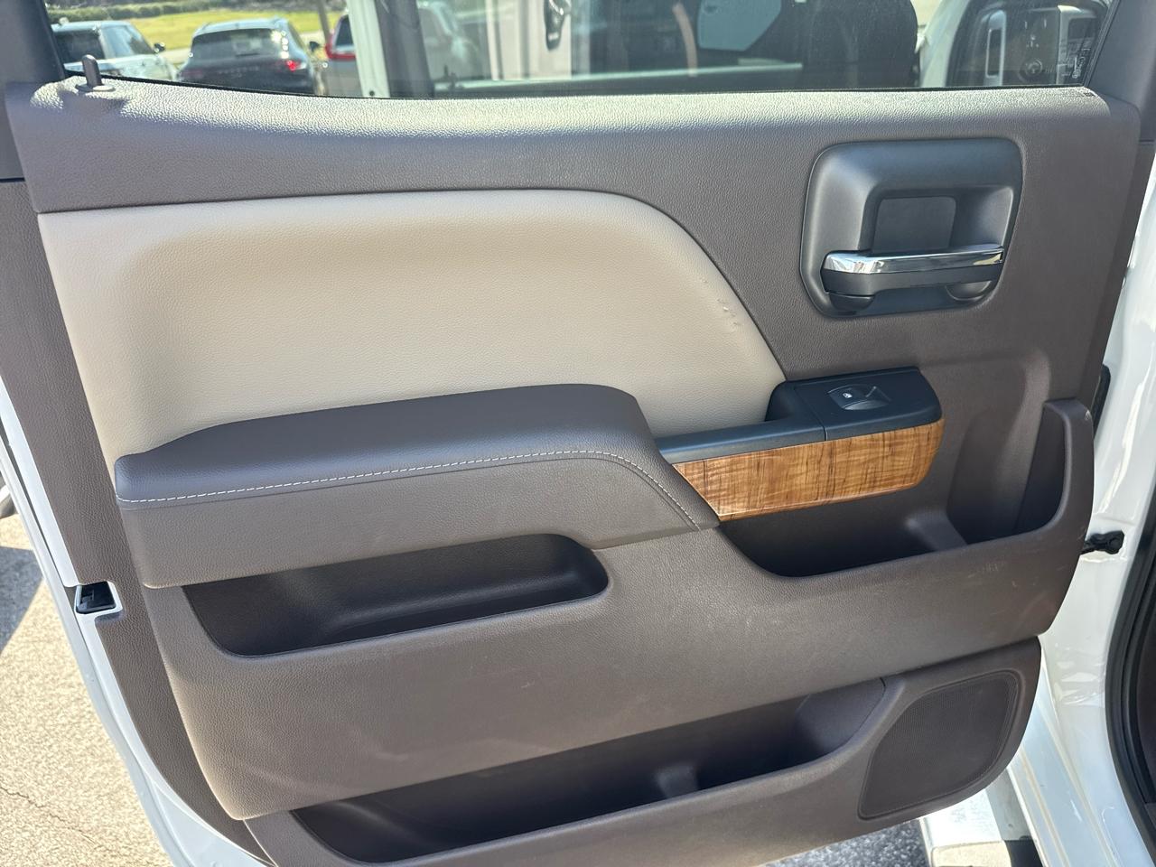 GMC Sierra 1500 SLT Crew Cab 4WD SWB 2018