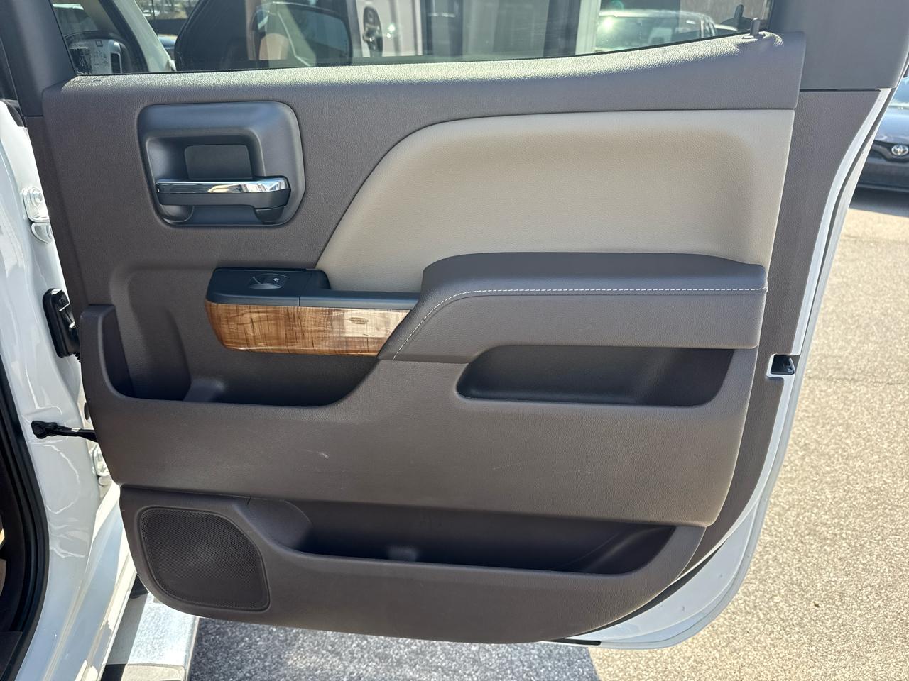 GMC Sierra 1500 SLT Crew Cab 4WD SWB 2018