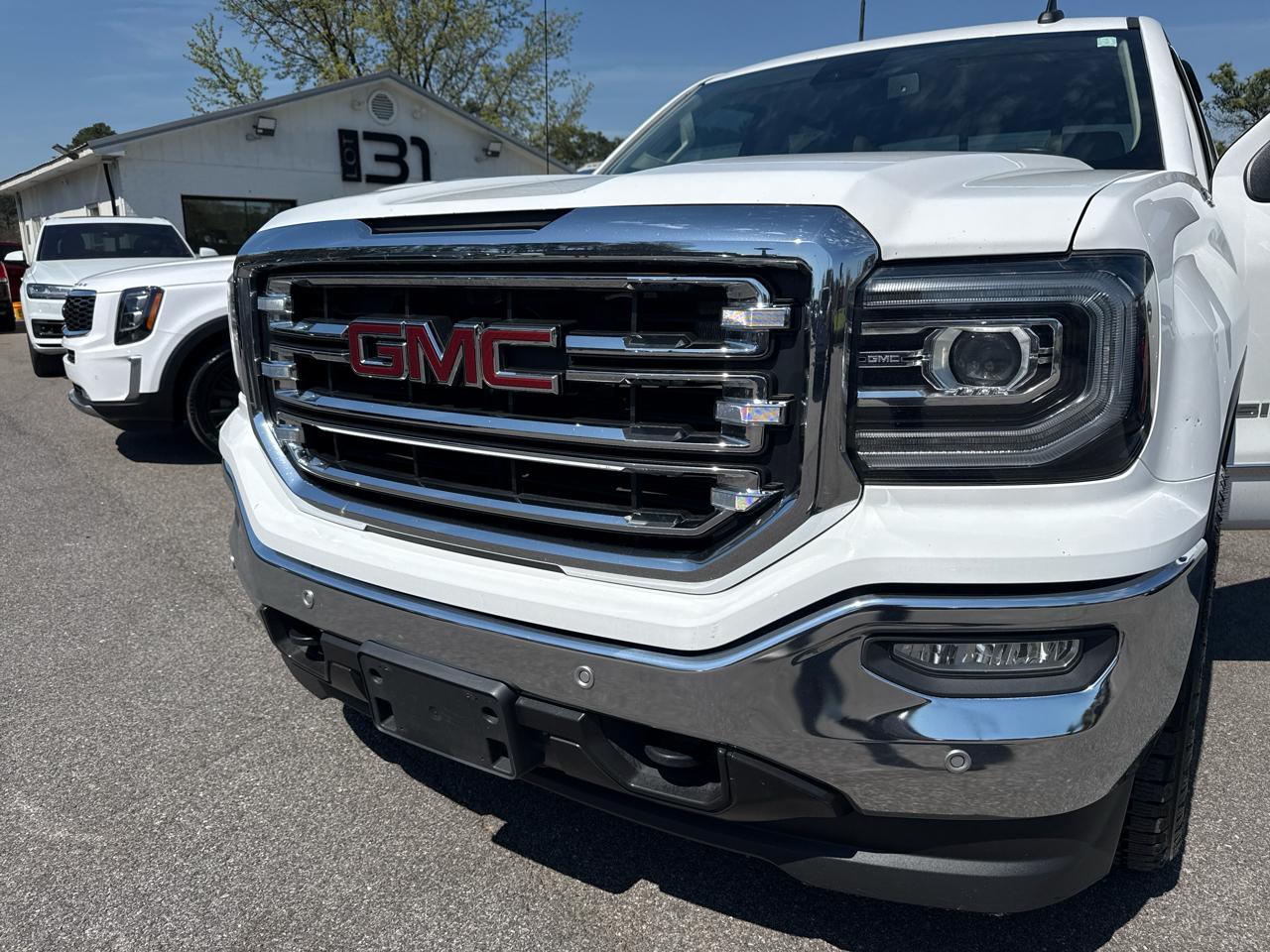 GMC Sierra 1500 SLT Crew Cab 4WD SWB 2018