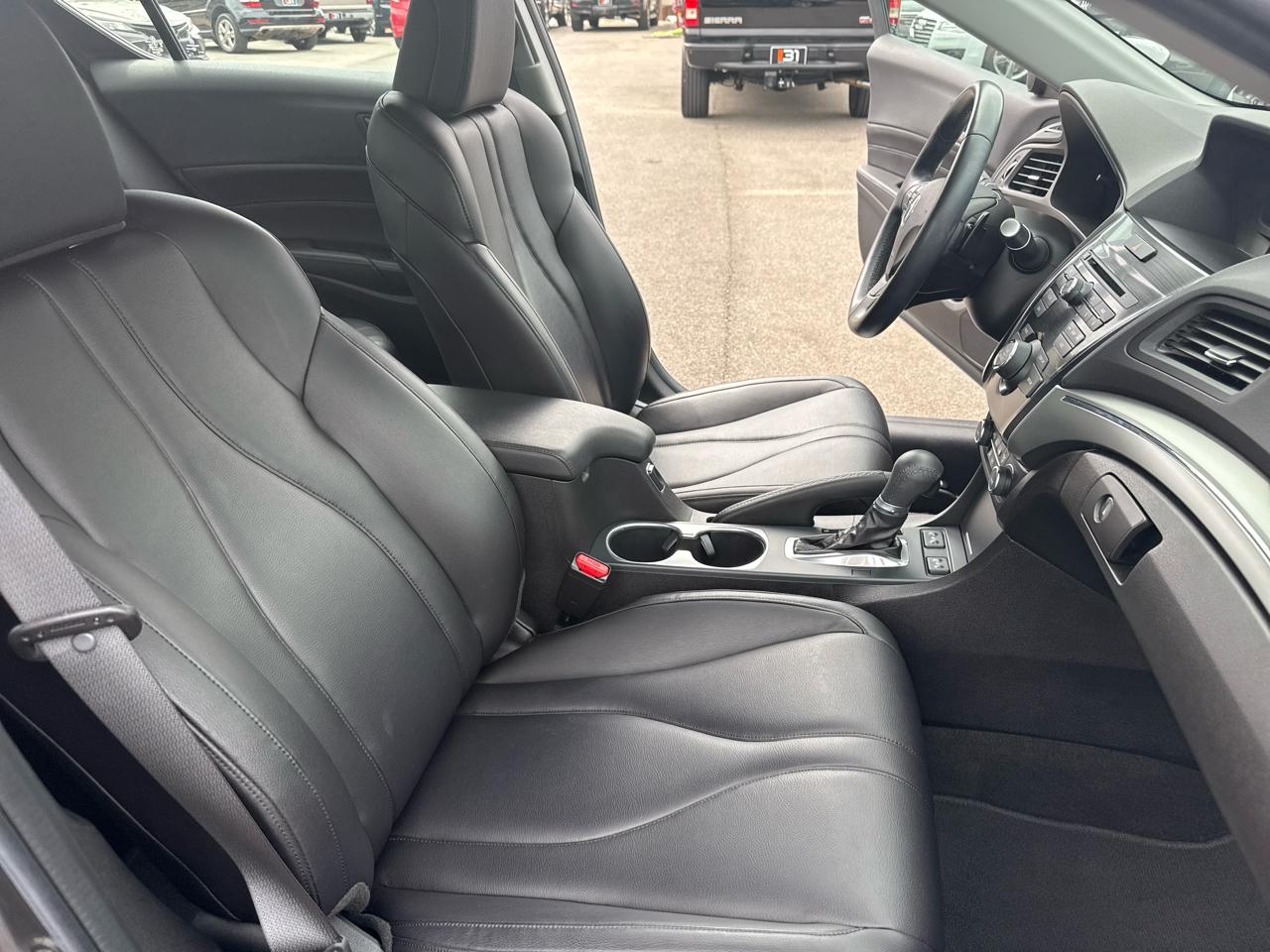 Acura ILX Sedan 2019