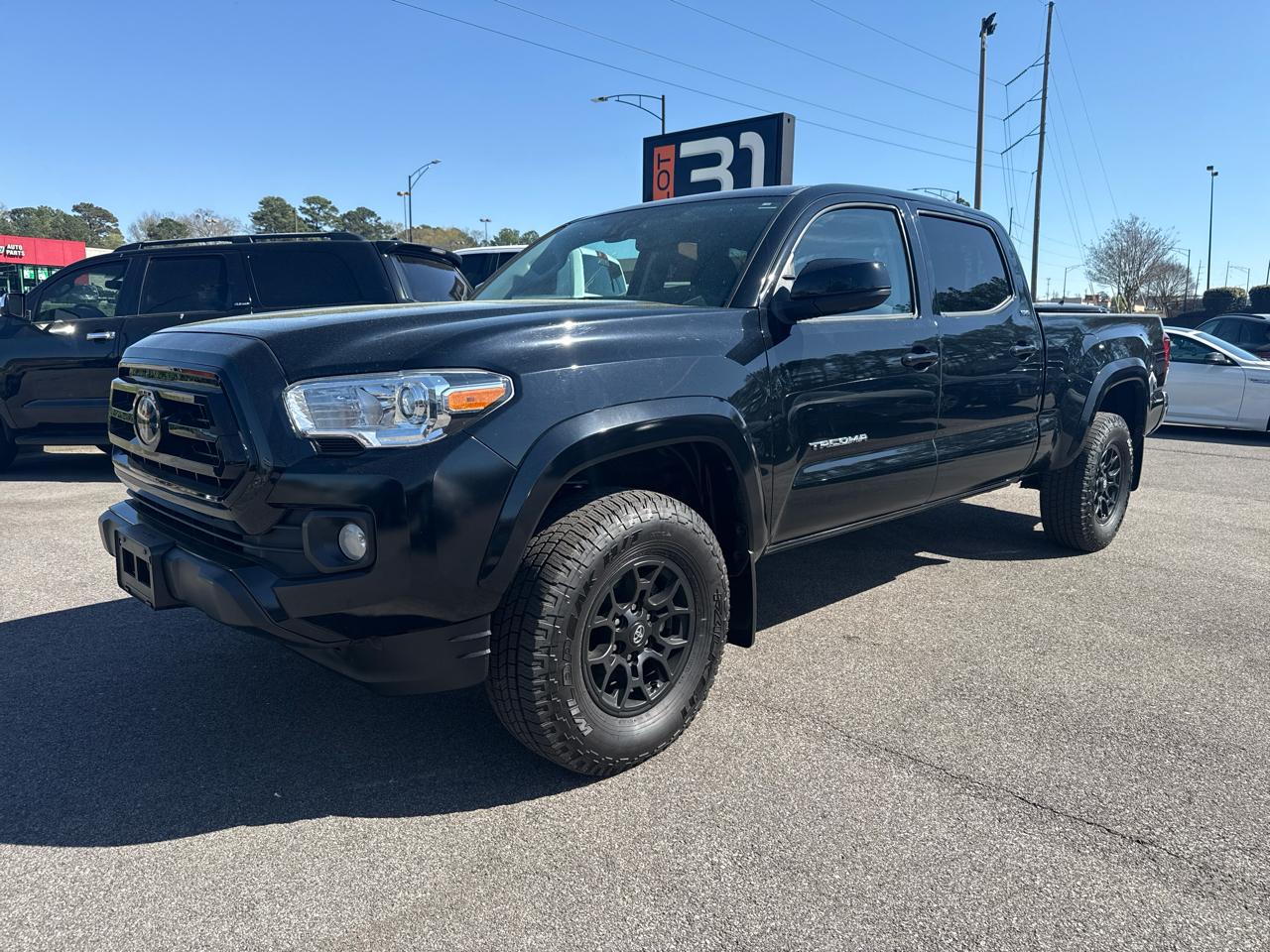 2022 Toyota Tacoma 4WD SR5 Double Cab 6' Bed V6 AT (Natl)
